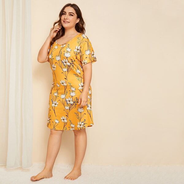 

Plus Floral Night Dress