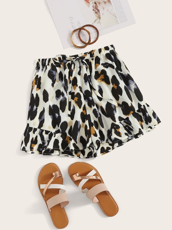 

Leopard Print Ruffle Hem Drawstring Shorts, Multicolor