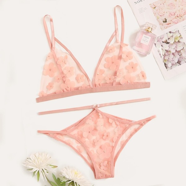 

Applique Sheer Cut-out Lingerie Set