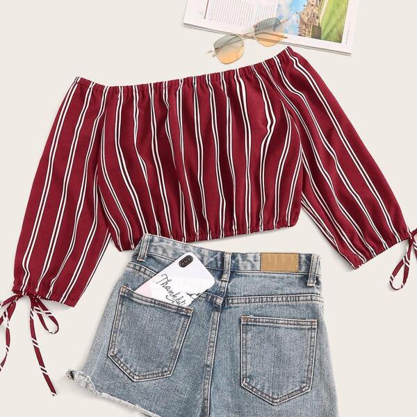 

Off-shoulder Knot Detail Stripe Top