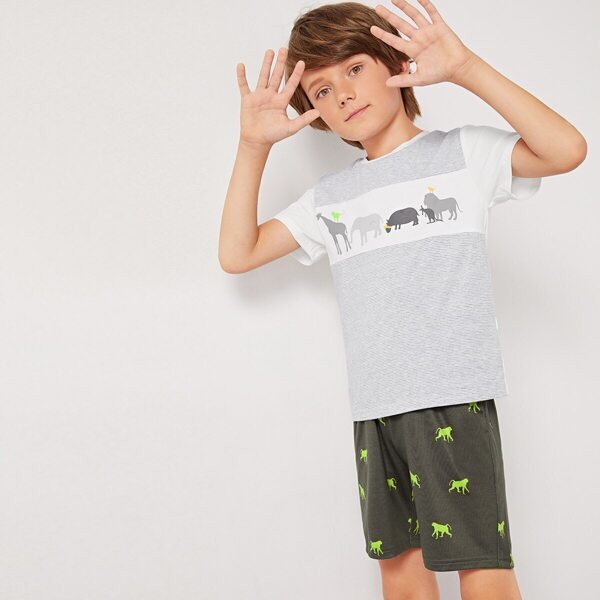 

Boys Animal and Striped Tee and Tie Front Shorts PJ Set, Multicolor