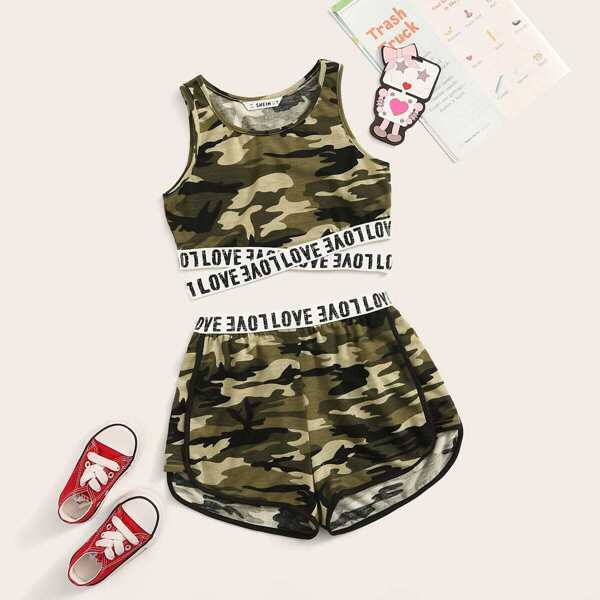 

Girls Camo Print Letter Tape Tank Top & Track Shorts Set