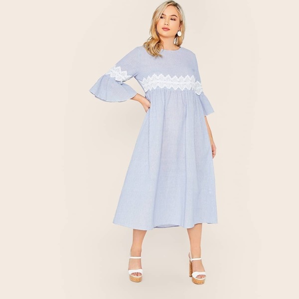 

Plus High Waist Contrast Lace Detail Flare Dress, Blue pastel