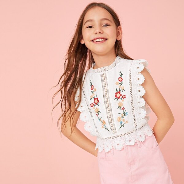 

Girls Lace Trim Flower Embroidered Top