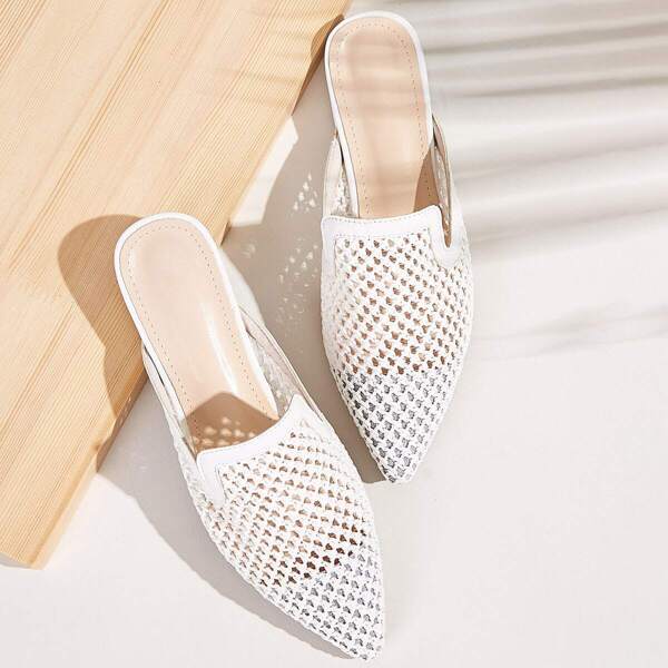 

Point Toe Braided Detail Flat Mules