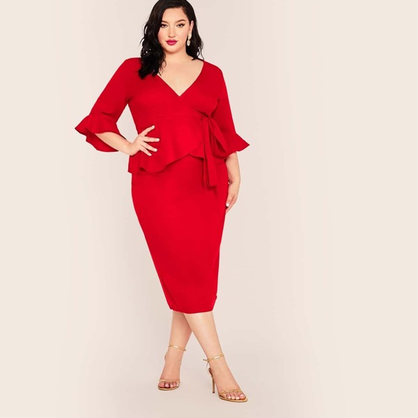 

Plus Ruffle Trim Wrap Knotted Top & Split Hem Skirt Set, Red bright