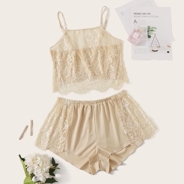 

Plus Floral Lace Lingerie Set, Beige