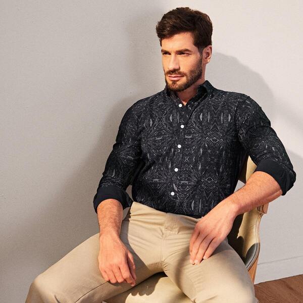 

Men Geo Print Button Front Shirt