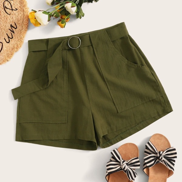 

Solid Side Pocket Belted Shorts
