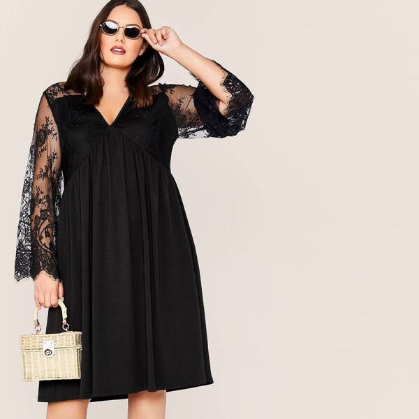 

Plus V-neck Sheer Lace Insert Empire Waist Nightdress