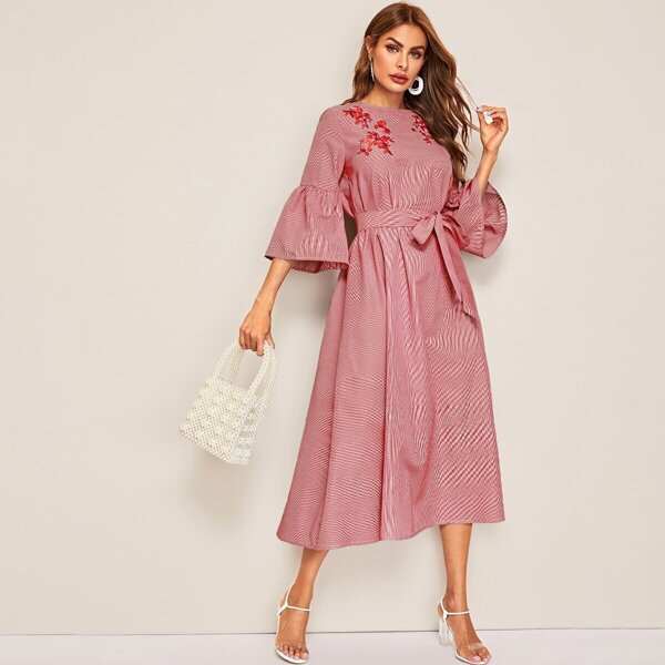 

Plants Embroidered Flounce Sleeve Belted Dress
