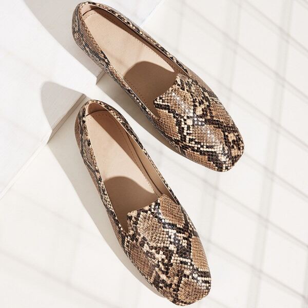 

Square Toe Snakeskin Print Flats, Multicolor