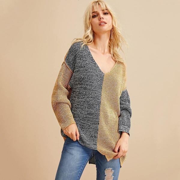 

Two Tone V-neck Drop Shoulder Sweater