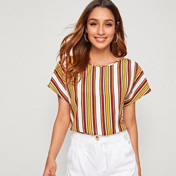 

Keyhole Back Striped Top