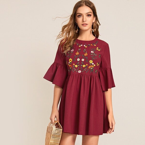 

Flounce Sleeve Embroidery Smock Dress, Burgundy