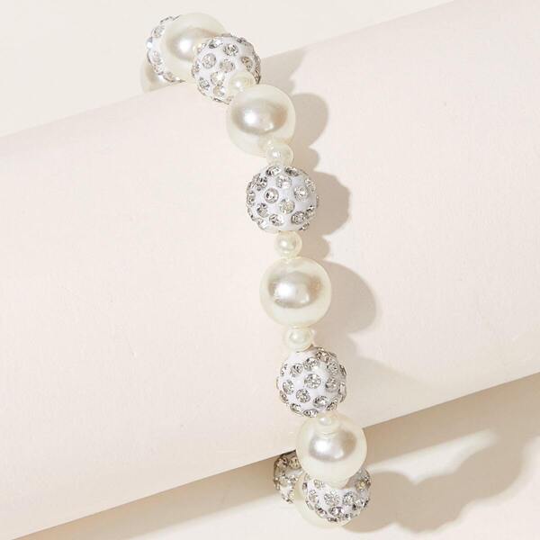 

Rhinestone Engraved Faux Pearl Beaded Bracelet 1pc