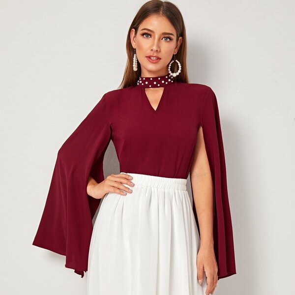 

Pearl Beaded Keyhole Neck Cape Sleeve Top