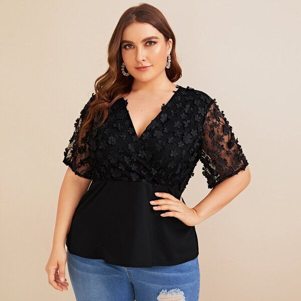 

Plus 3D Appliques V-neck Peplum Blouse, Black