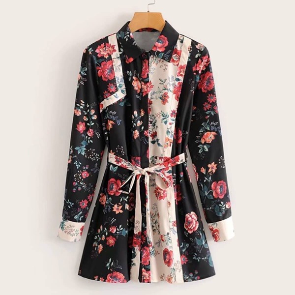 

Floral Print Contrast Panel Belted Dress