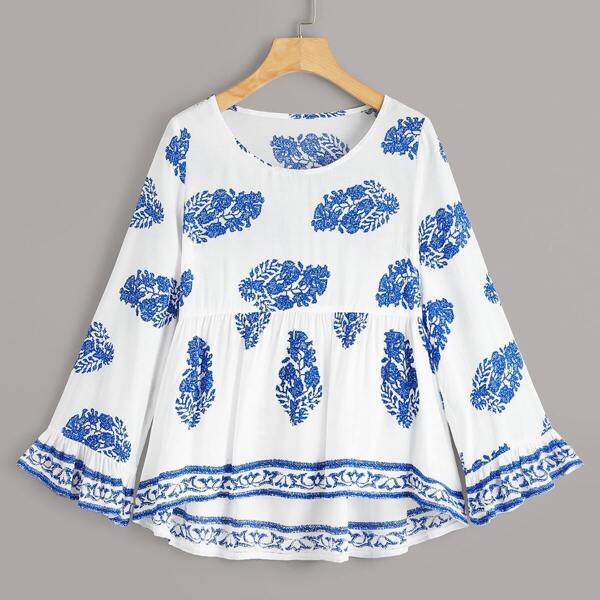 

Tribal Print Dip Hem Flounce Sleeve Blouse