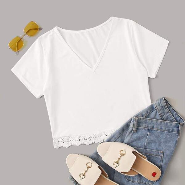 

V-neck Contrast Lace Hem Solid Tee