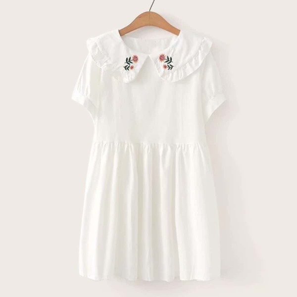 

Floral Embroidery Peter Pan Collar Smock Dress