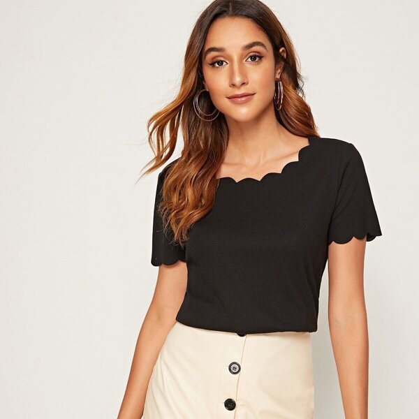 

Scallop Edge Rib-knit Tee, Black