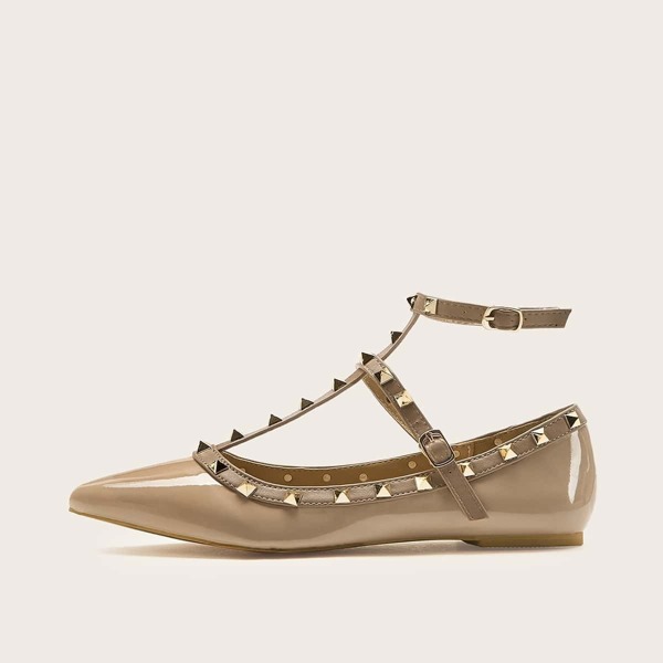 

Studded Decor Point Toe Flats