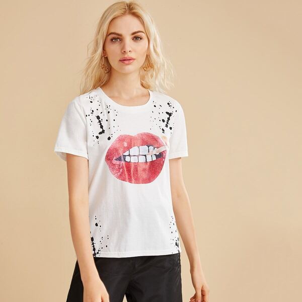 

Lip Print Short Sleeve Tee