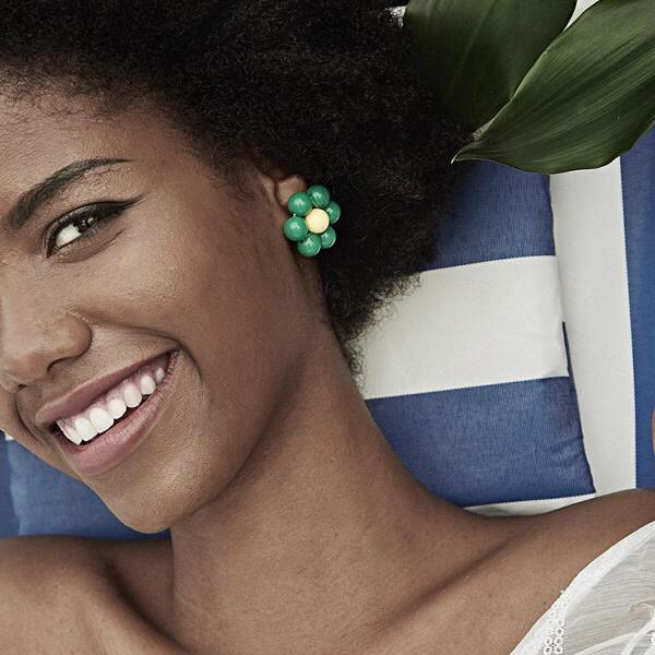 

Bead Design Flower Earrings 1pair