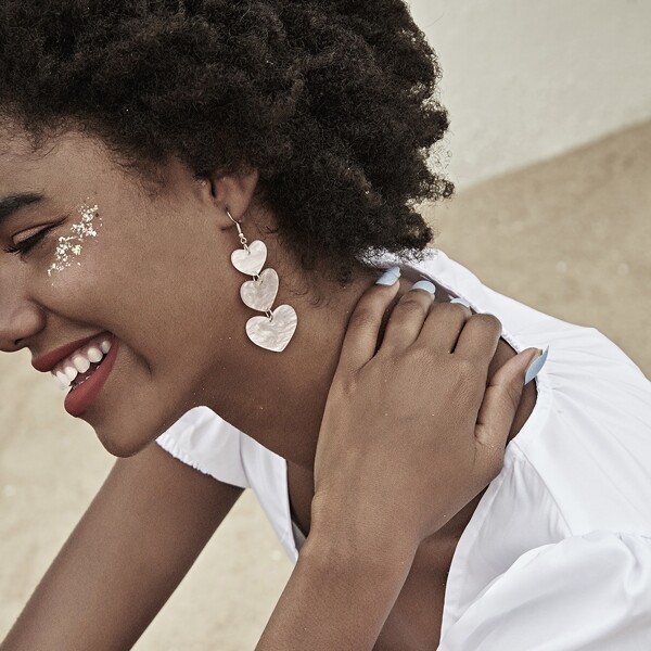 

Layered Heart Drop Earrings 1pair