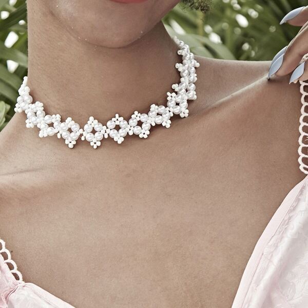 

Faux Pearl Design Choker 1pc