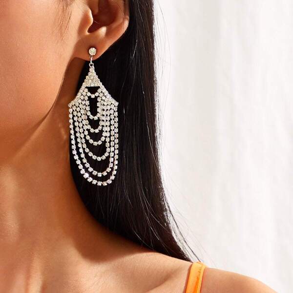 

Rhinestone Engraved Chain Drop Earrings 1pair