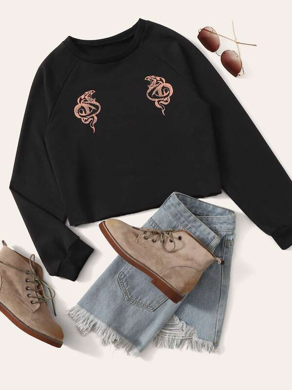 

Snake Print Raglan Sleeve Sweatshirt, Black