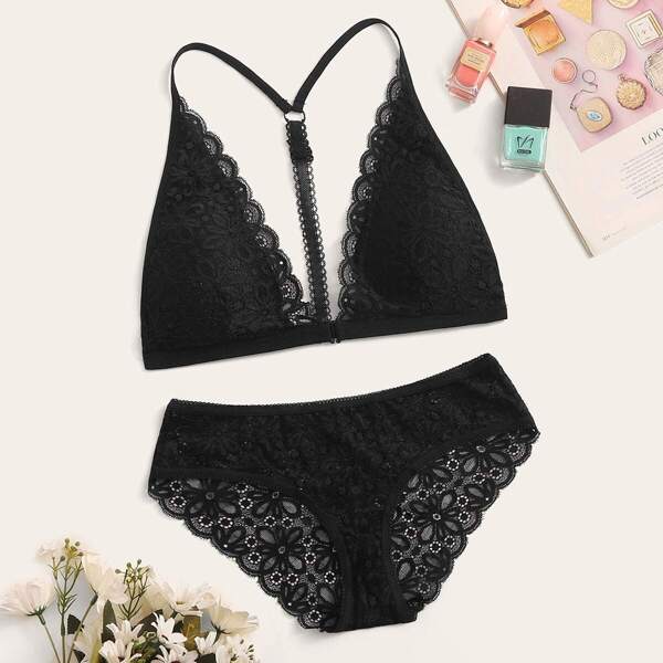 

Floral Lace Hook Front Lingerie Set