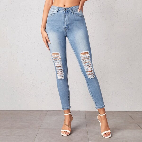 

Ripped Detail Bleach Wash Skinny Jeans
