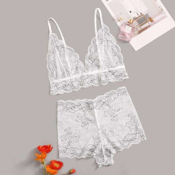 

Floral Lace Scalloped Trim Lingerie Set