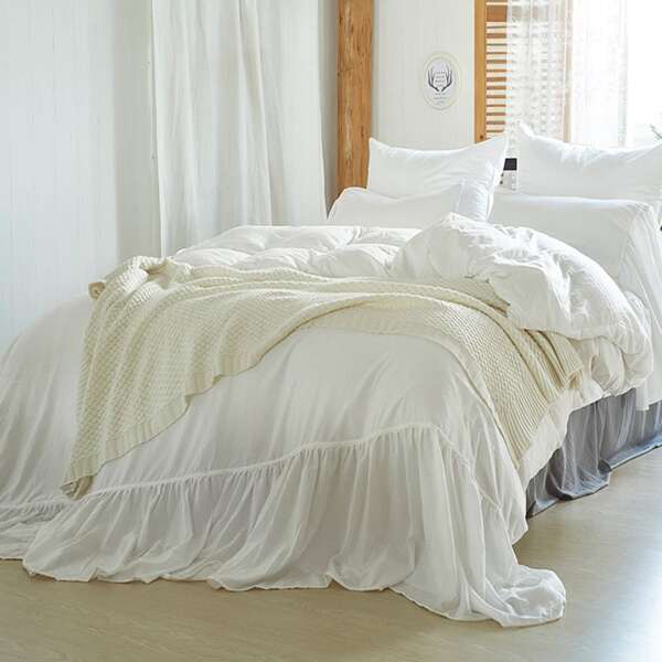 

Solid Lace Stitching Sheet Set