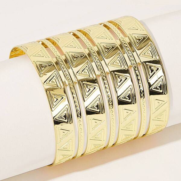 

Triangle Engraved Wide Cuff Bracelet 1pc