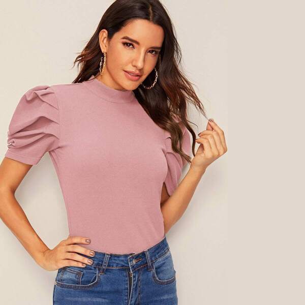 

Mock-neck Cut Out Back Puff Sleeve Top