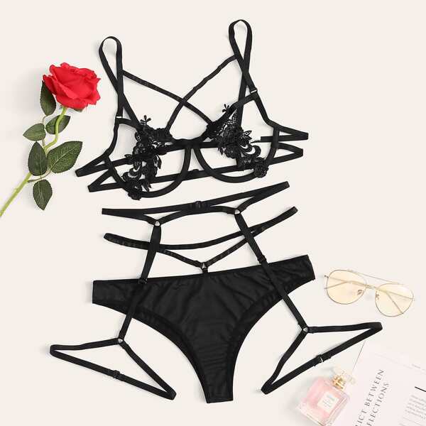 

Applique Cut-out Garter Lingerie Set, Black