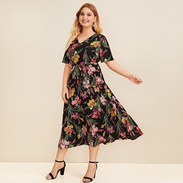 

Plus Floral V Neck Belted Dress