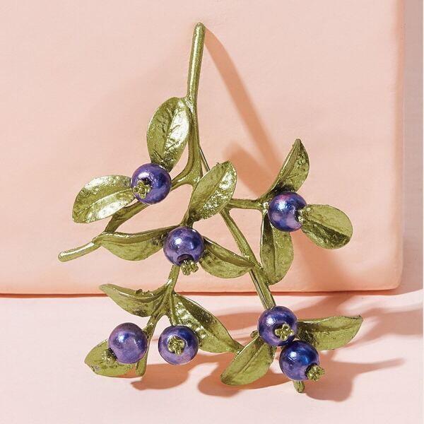 

Plant Design Brooch 1pc