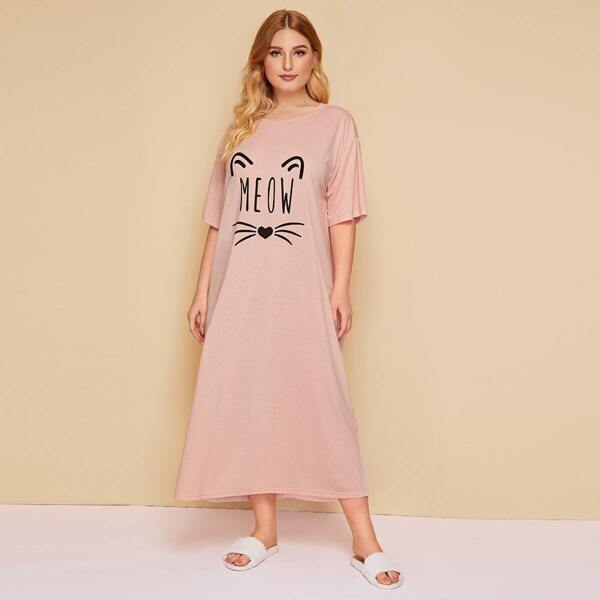 

Plus Letter & Cat Print Tunic Night Dress