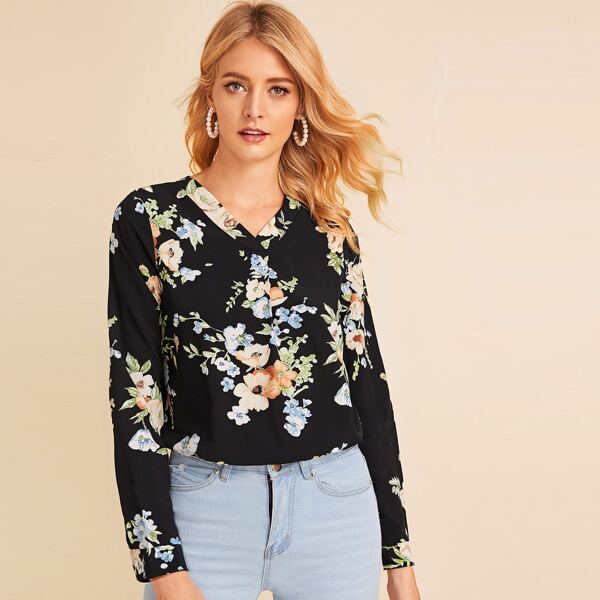 

Floral Print V-neck Blouse