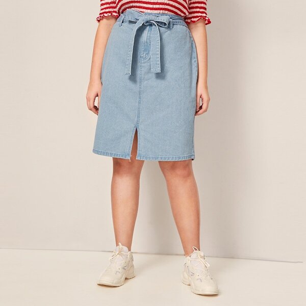 

Plus Slit Hem Belted Straight Denim Skirt
