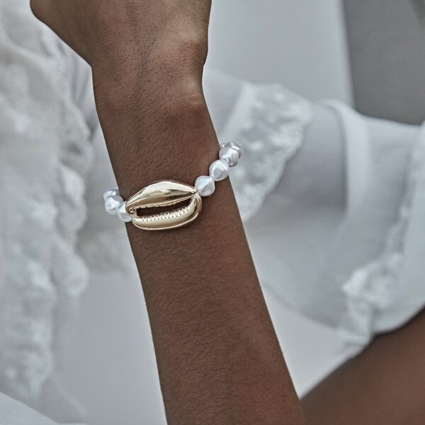 

Shell Decor Beaded Bracelet 1pc