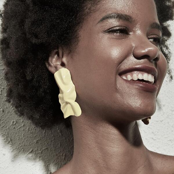 

Wrinkled Irregular Earrings 1pair