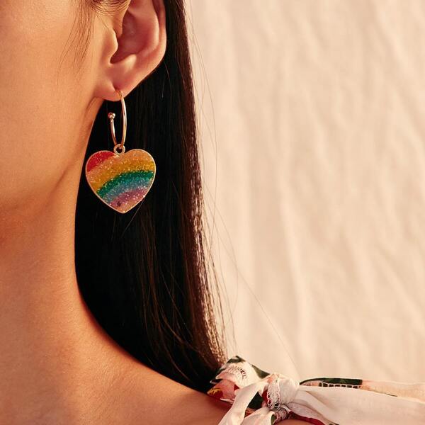 

Circle Decor Heart Drop Earrings 1pair
