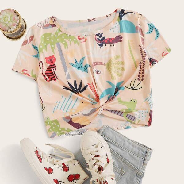 

Cartoon Print Twist Front Tee